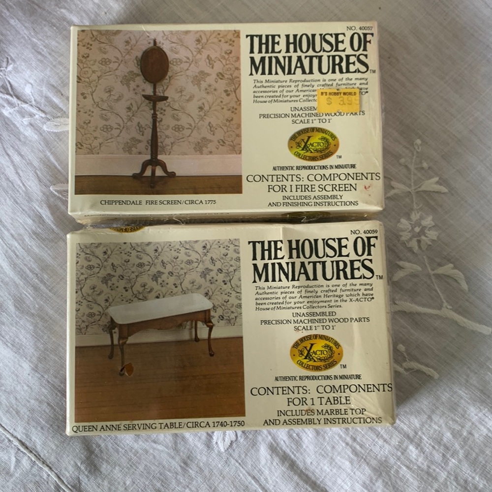 The House of miniatures dollhouse kit set of two